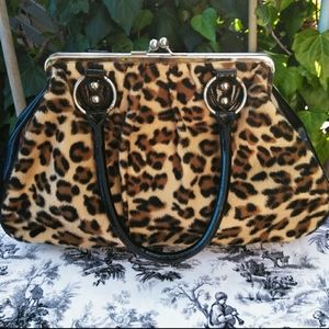 Lux de Ville handbag kiss lock